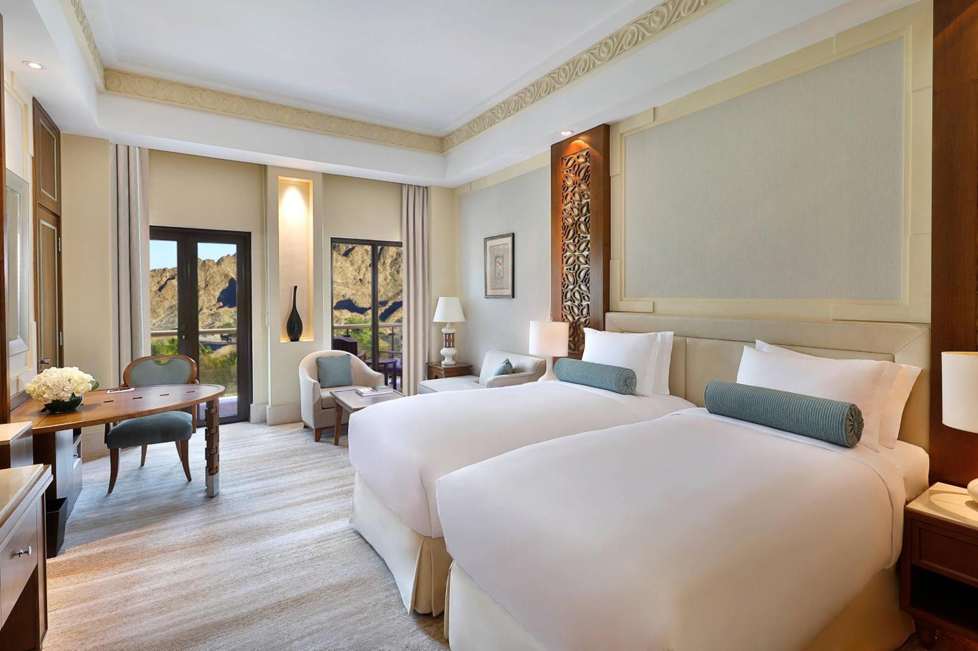 Al Bustan Palace, A Ritz-Carlton Hotel Muskat Bagian luar foto