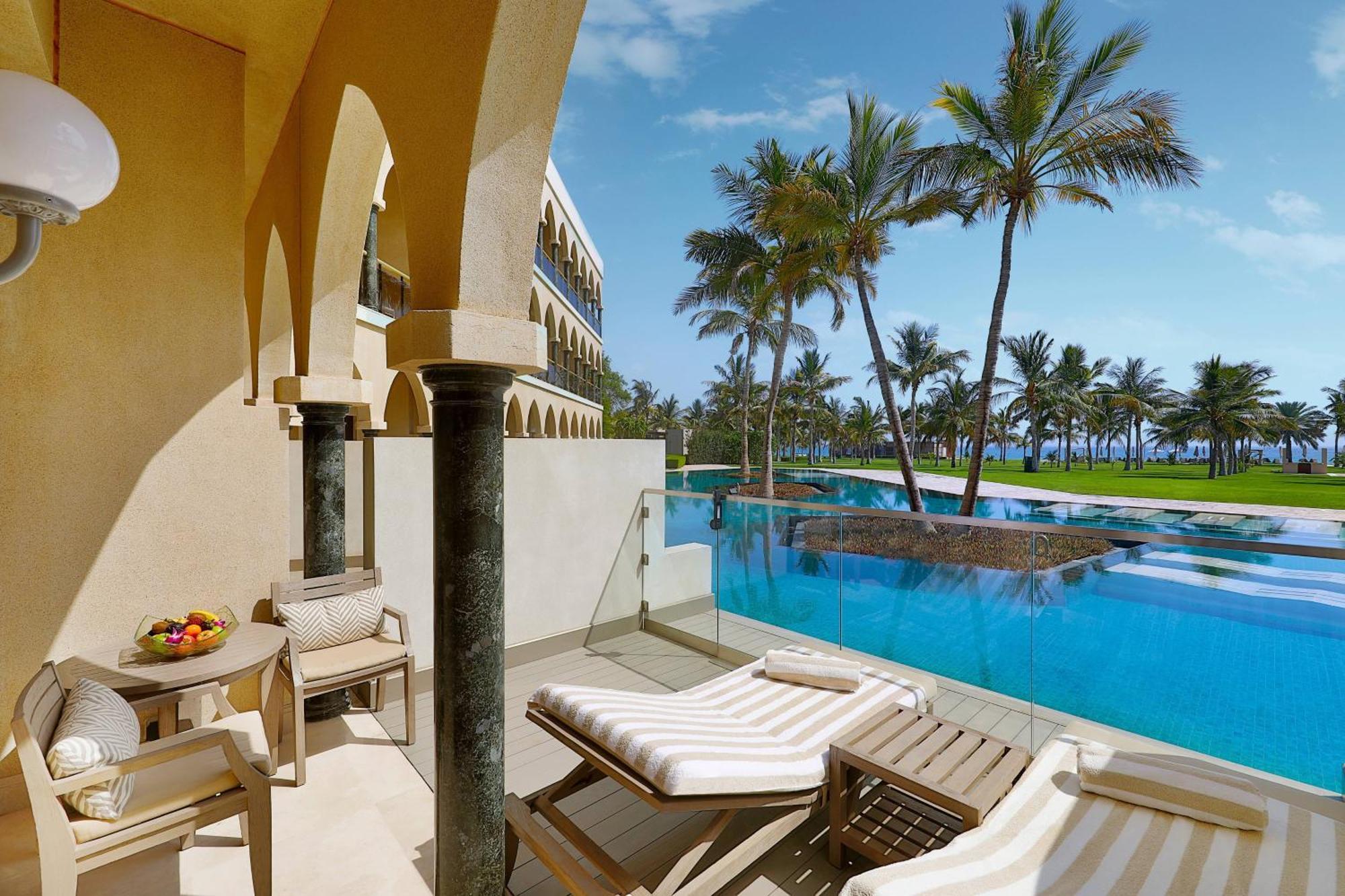 Al Bustan Palace, A Ritz-Carlton Hotel Muskat Bagian luar foto The Oberoi Dubai